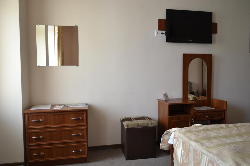 Shellman Apart Hotel Odessa Exterior foto